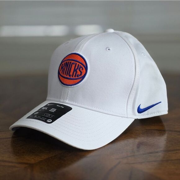 Nike New York Knicks Rise Cap Adjustable Hat White Blue Snap-Button Size Medium - Picture 1 of 10